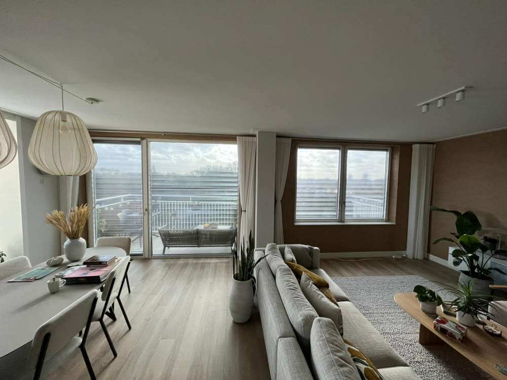 Zonwering in appartement thuis